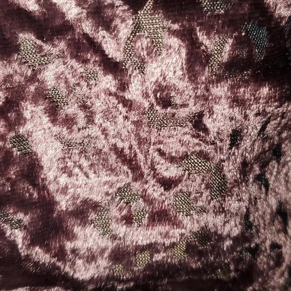 Velvet/cheetah print table runner - Picture 2 of 7